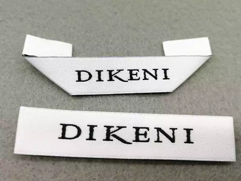 .Custom neck label cloth