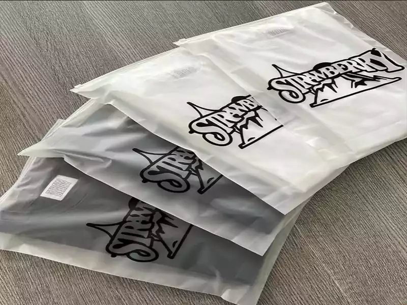 Custom zipper bag for teess