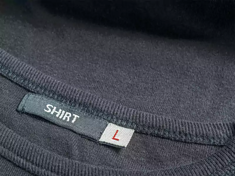 Neck label.